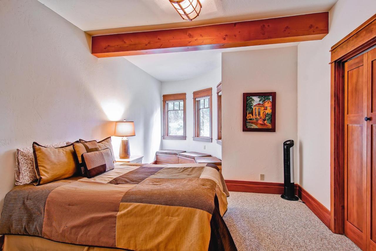 Ahwahnichi Lodge Yosemite West Exteriér fotografie